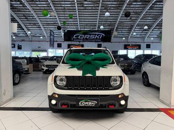 JEEP RENEGADE 2.0 16V TURBO DIESEL TRAILHAWK 4P 4X4 AUTOMÁTICO
